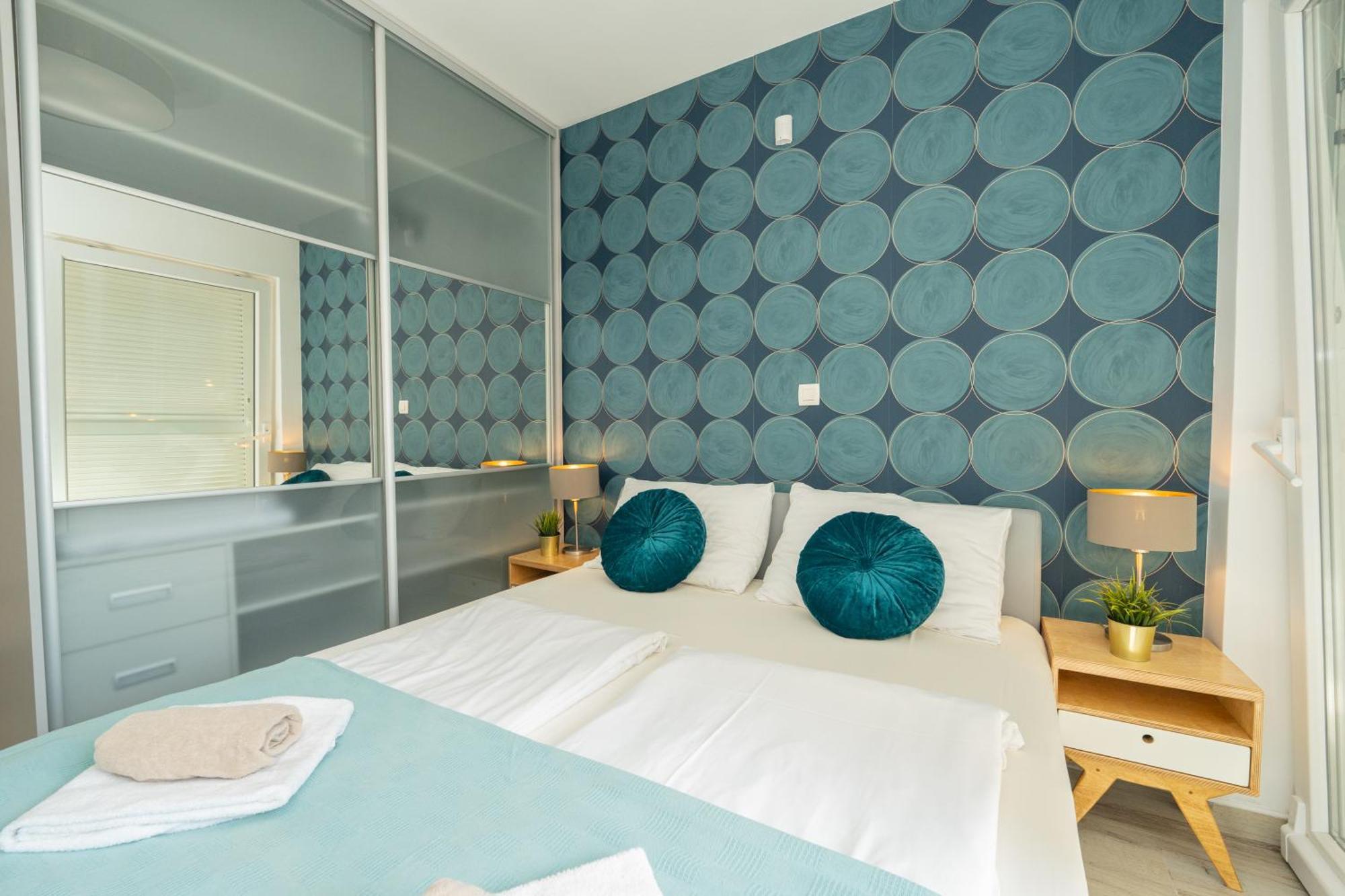 Villas Royal I With Private Pool Novalja Phòng bức ảnh